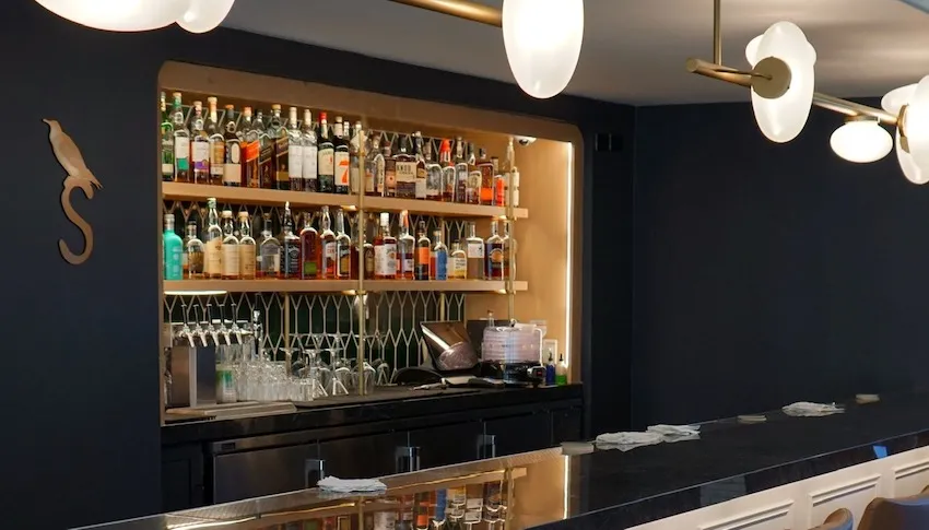 Shearwater Tavern, bar in Carmel